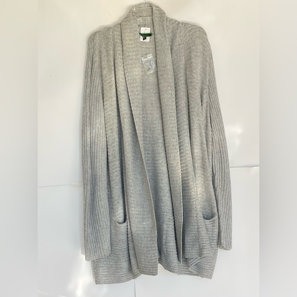 C Wonder L Wool Blend Gray Cardigan
New without tags